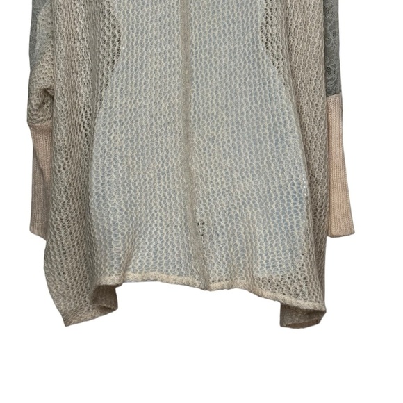 Free People Lace Back Inset Knit Oversized Cardigan Sweater SZ. XS - Picture 12 of 16